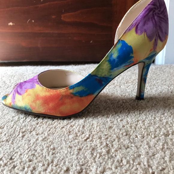 UNISA Floral Pattern Open Toe Pumps - Silk - Picture 6 of 6